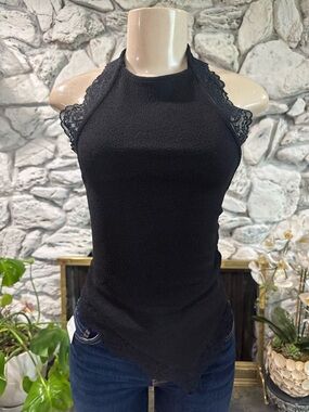 Black Lace-Trim Halter Tank Top - Women